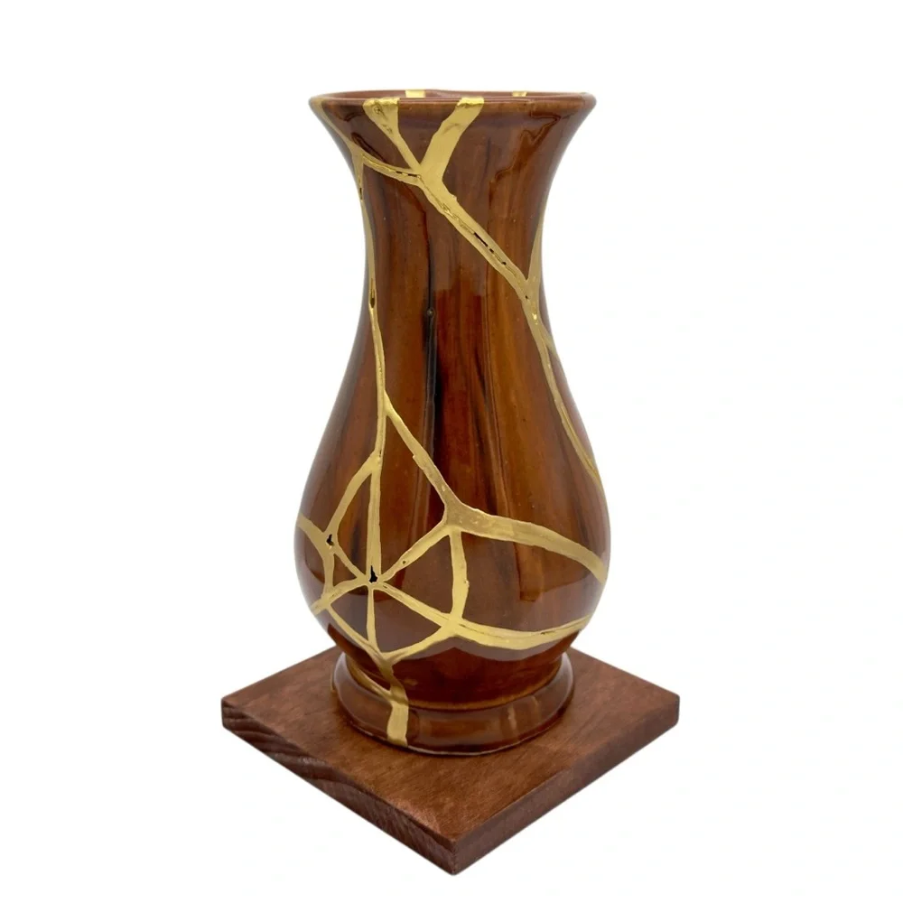 Kintsugi Vase Brown Glazed Pottery Gold Crack Art Anniversary Growth Gift - Picture 4 of 17
